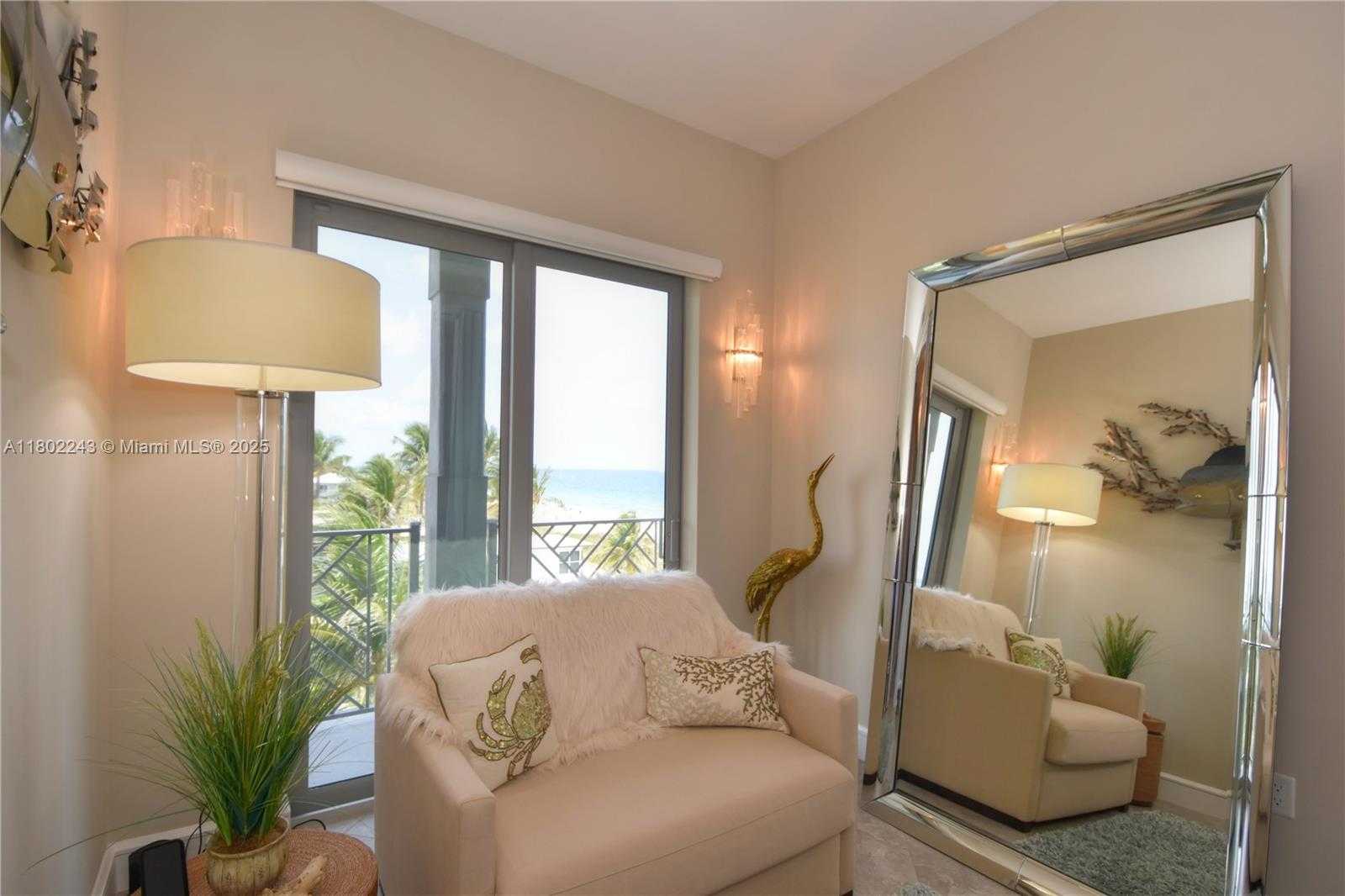 Small Image of 4510 EL MAR DR #405, Lauderdale By The Sea Number 26