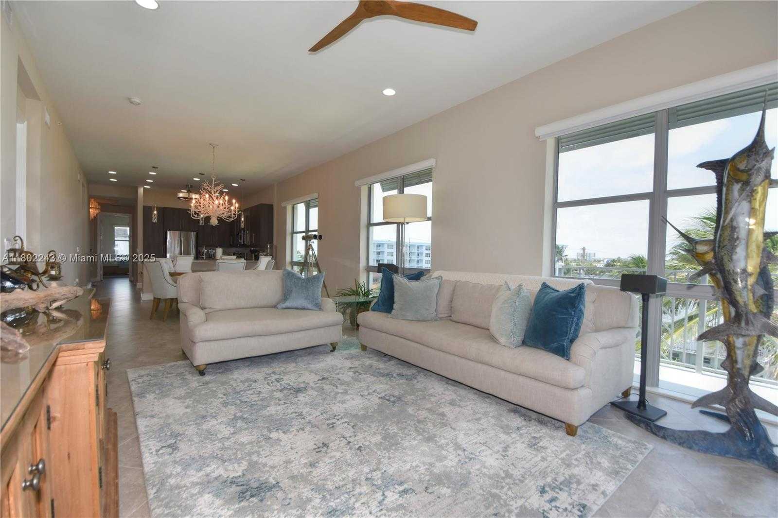 Small Image of 4510 EL MAR DR #405, Lauderdale By The Sea Number 32