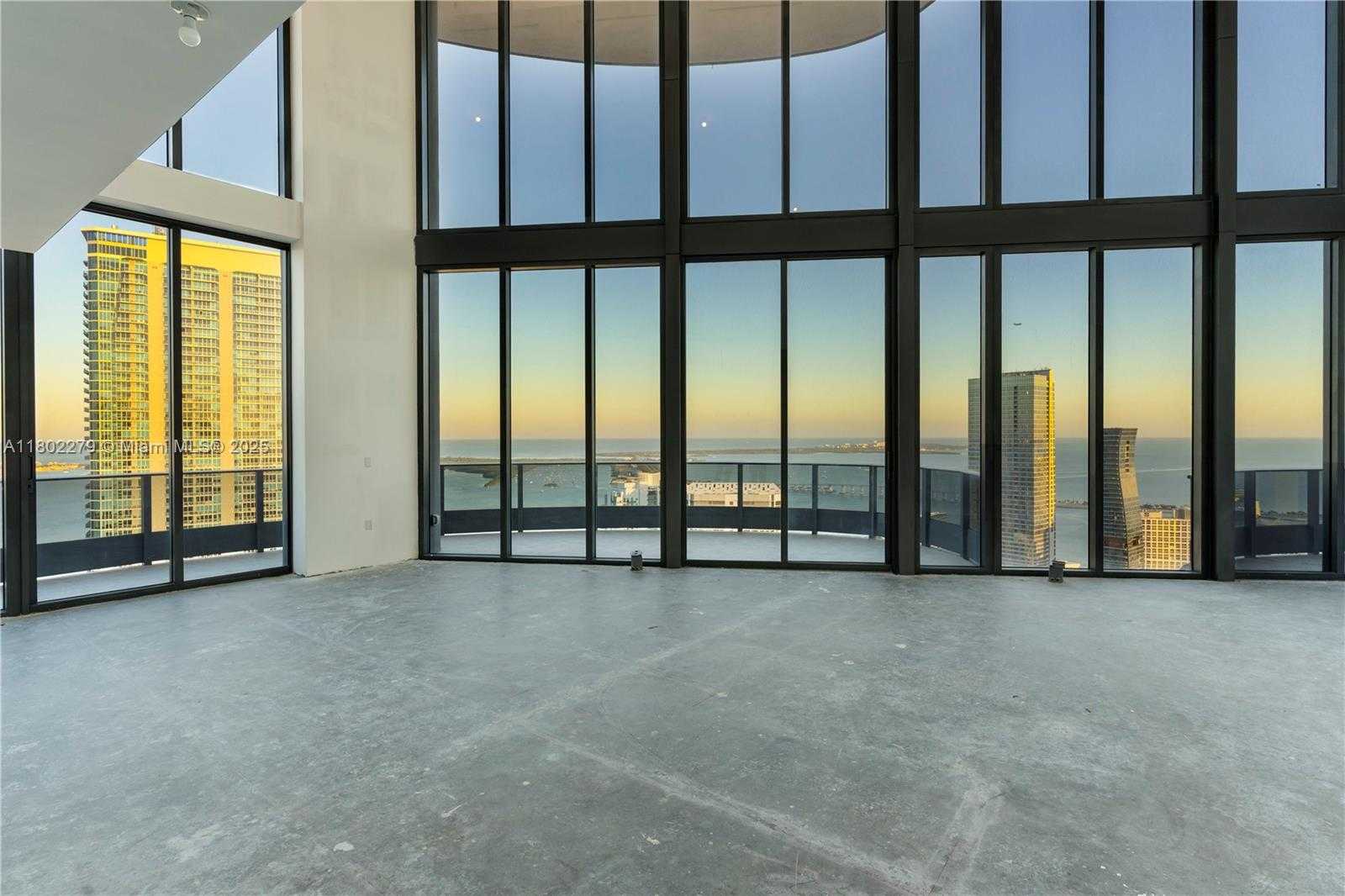 Small Image of 1000 BRICKELL PLZ #UPH6201, Miami Number 29