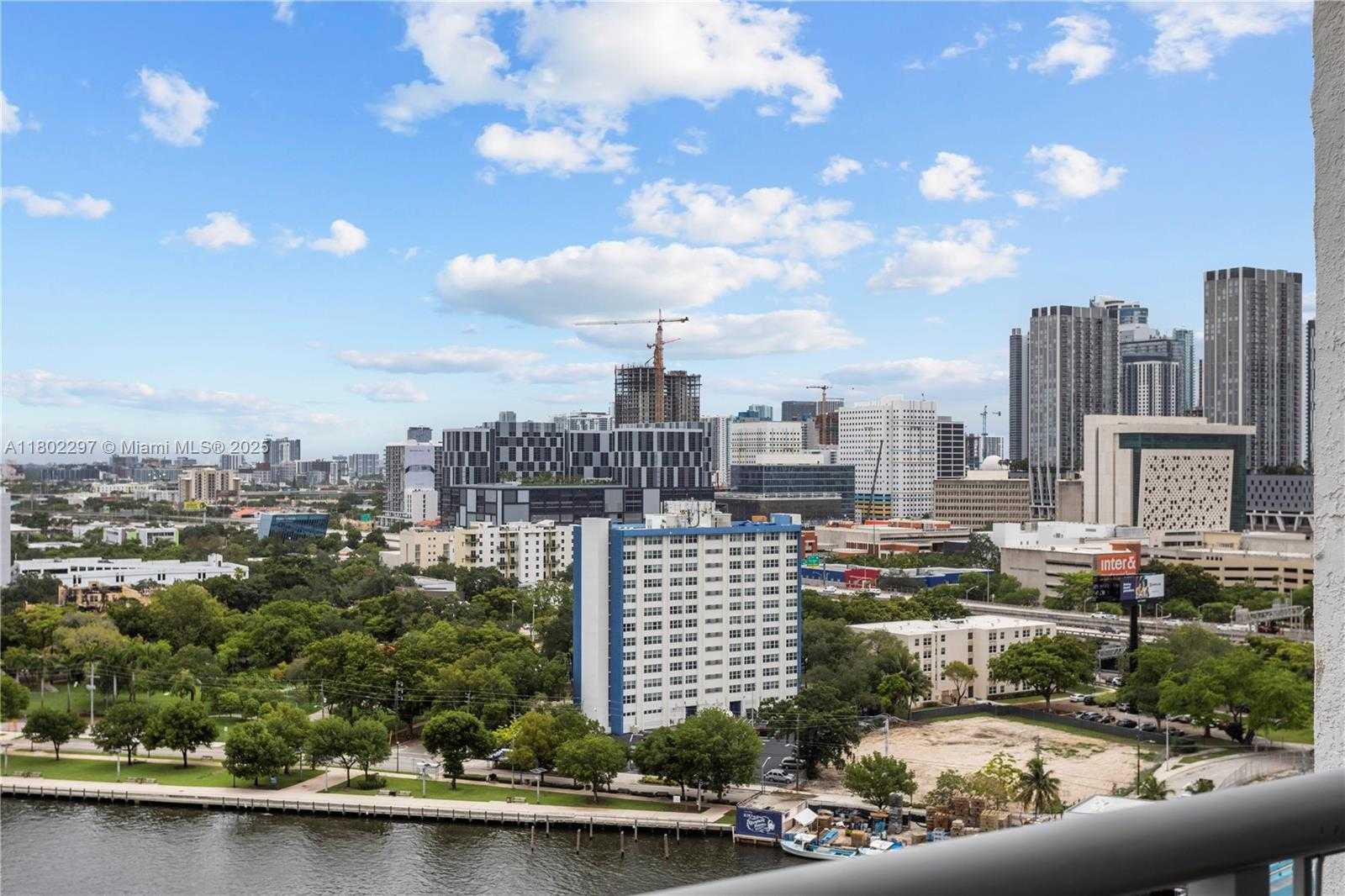 Small Image of 10 SOUTH WEST SOUTH RIVER DR #1715, Miami Number 14