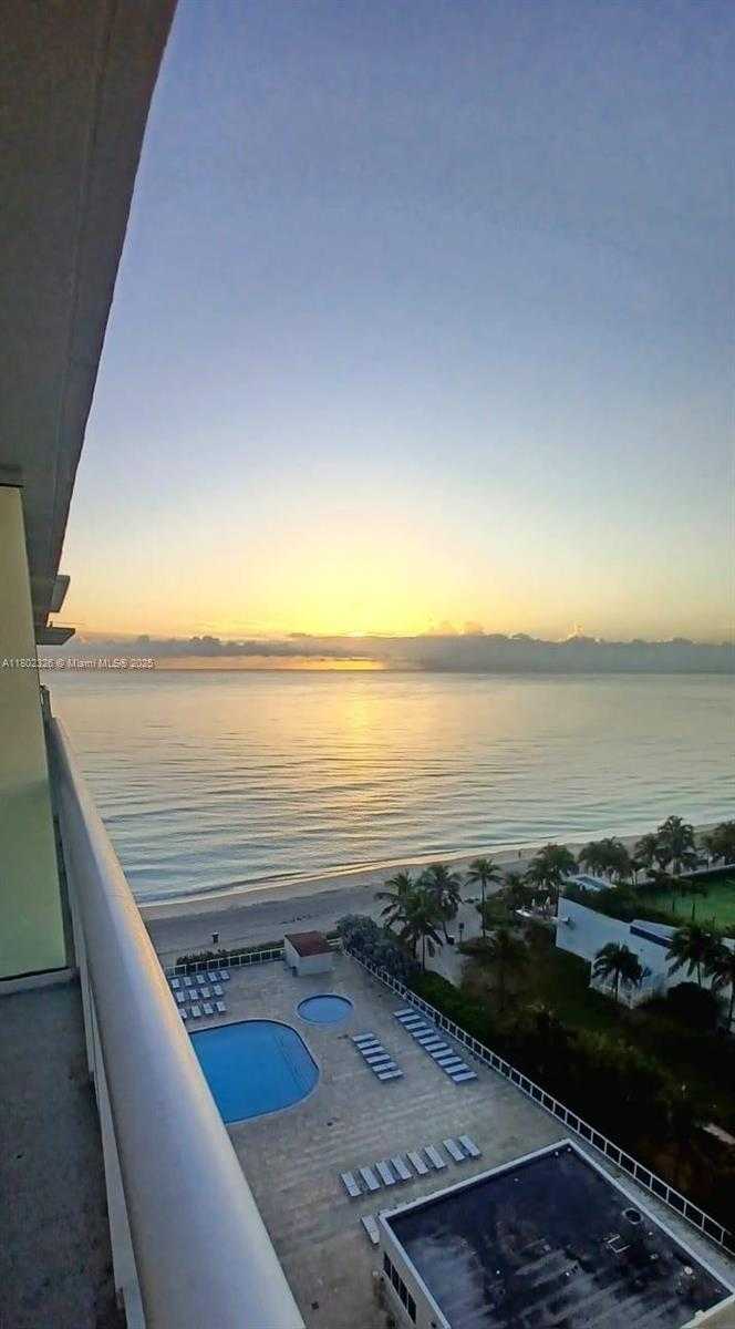 Small Image of 19201 COLLINS AVE #1105, Sunny Isles Beach Number 11