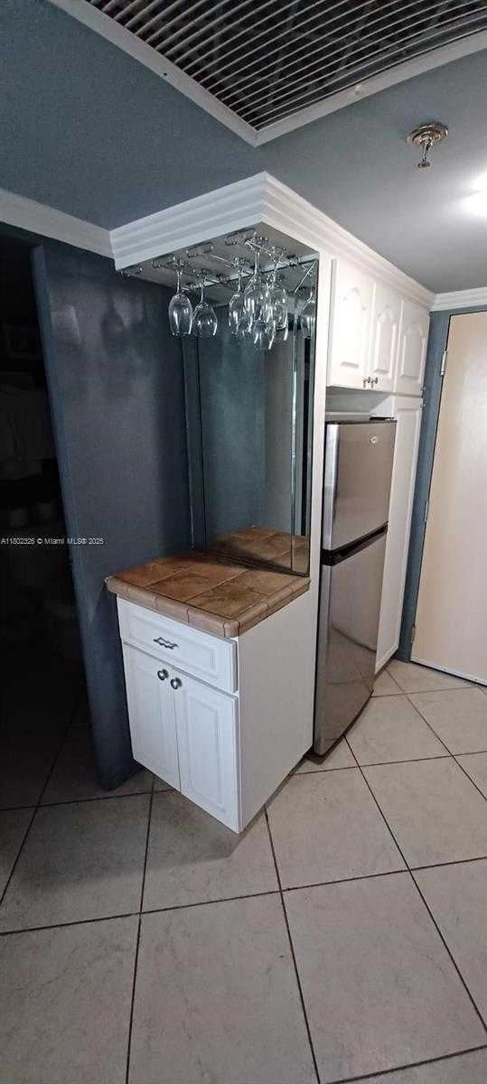 Small Image of 19201 COLLINS AVE #1105, Sunny Isles Beach Number 20