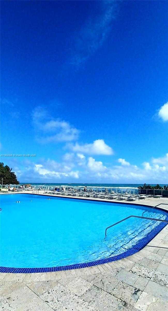 Small Image of 19201 COLLINS AVE #1105, Sunny Isles Beach Number 7