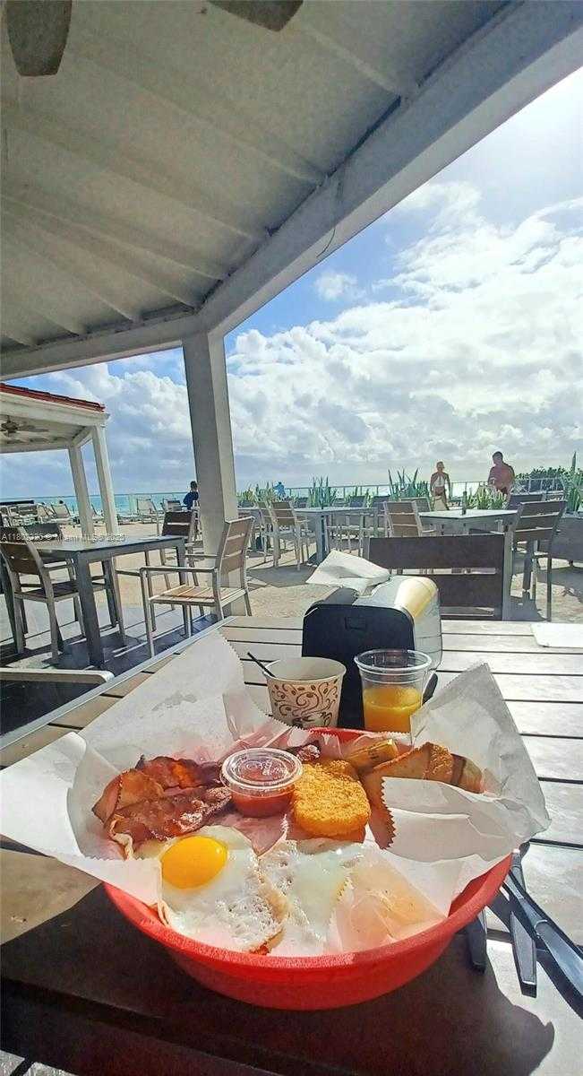 Small Image of 19201 COLLINS AVE #1105, Sunny Isles Beach Number 8