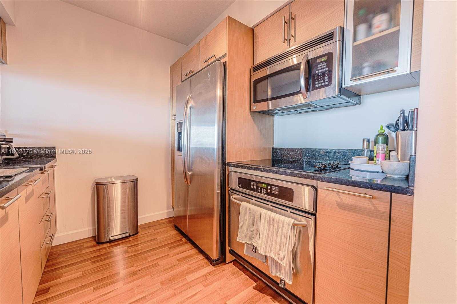 Small Image of 31 SOUTH EAST 5 ST #1603, Miami Number 6