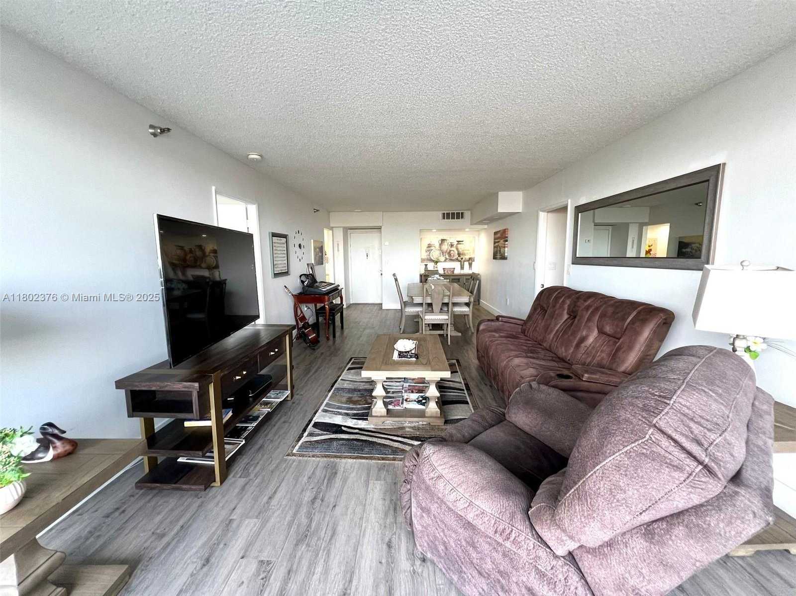 Small Image of 20505 EAST COUNTRY CLUB DR #1932, Aventura Number 5
