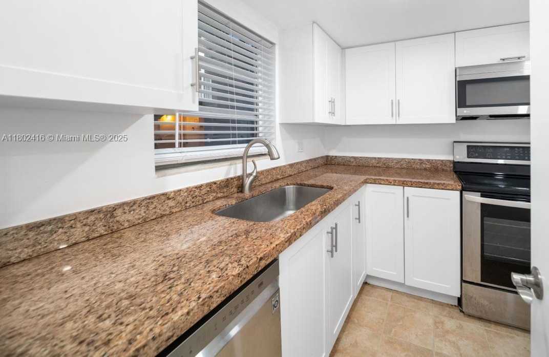 Small Image of 7344 SOUTH WEST 82ND ST #C107, Miami Number 11