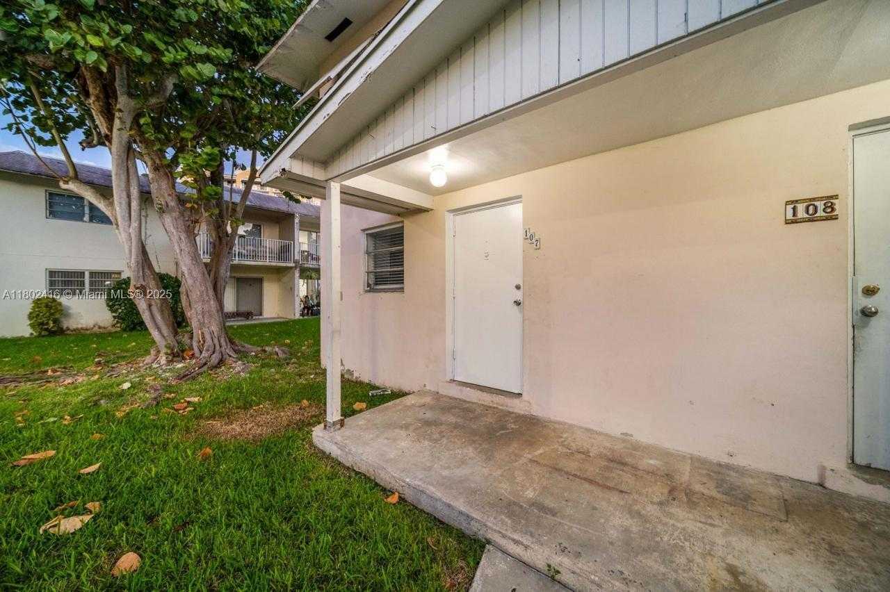 Small Image of 7344 SOUTH WEST 82ND ST #C107, Miami Number 2
