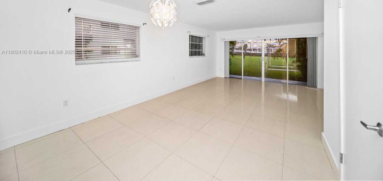 Small Image of 7344 SOUTH WEST 82ND ST #C107, Miami Number 5