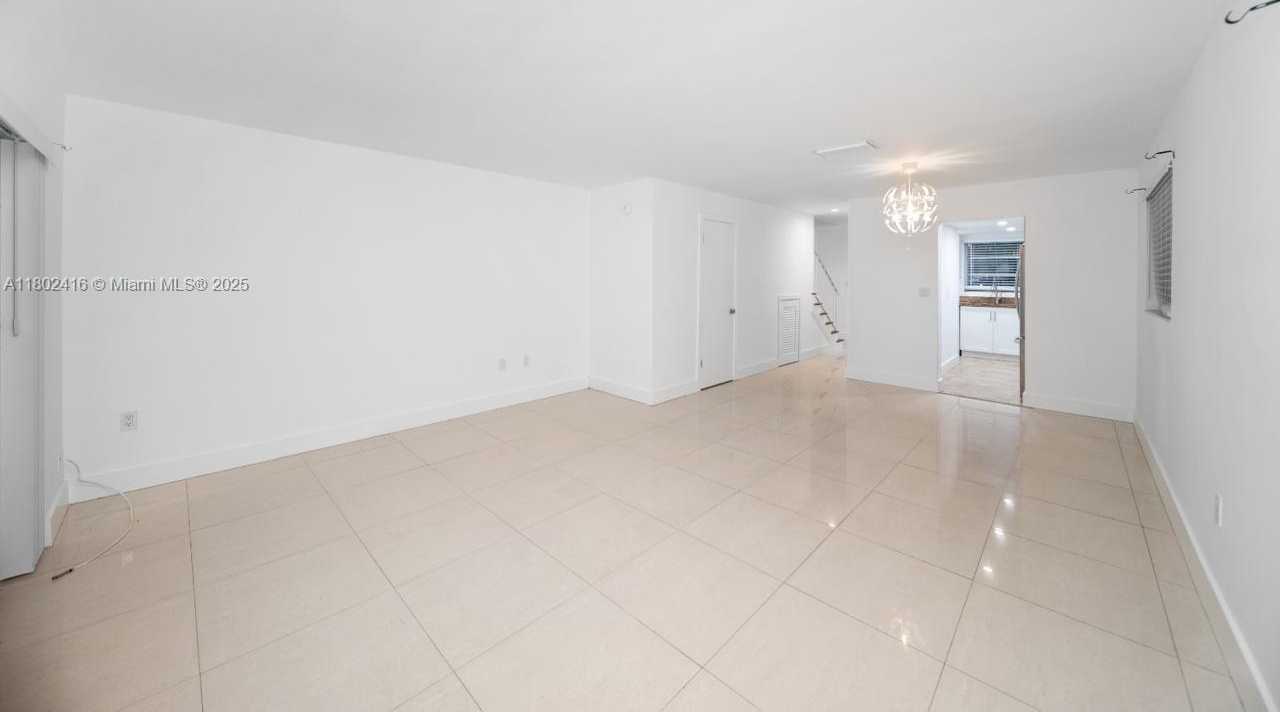 Small Image of 7344 SOUTH WEST 82ND ST #C107, Miami Number 6