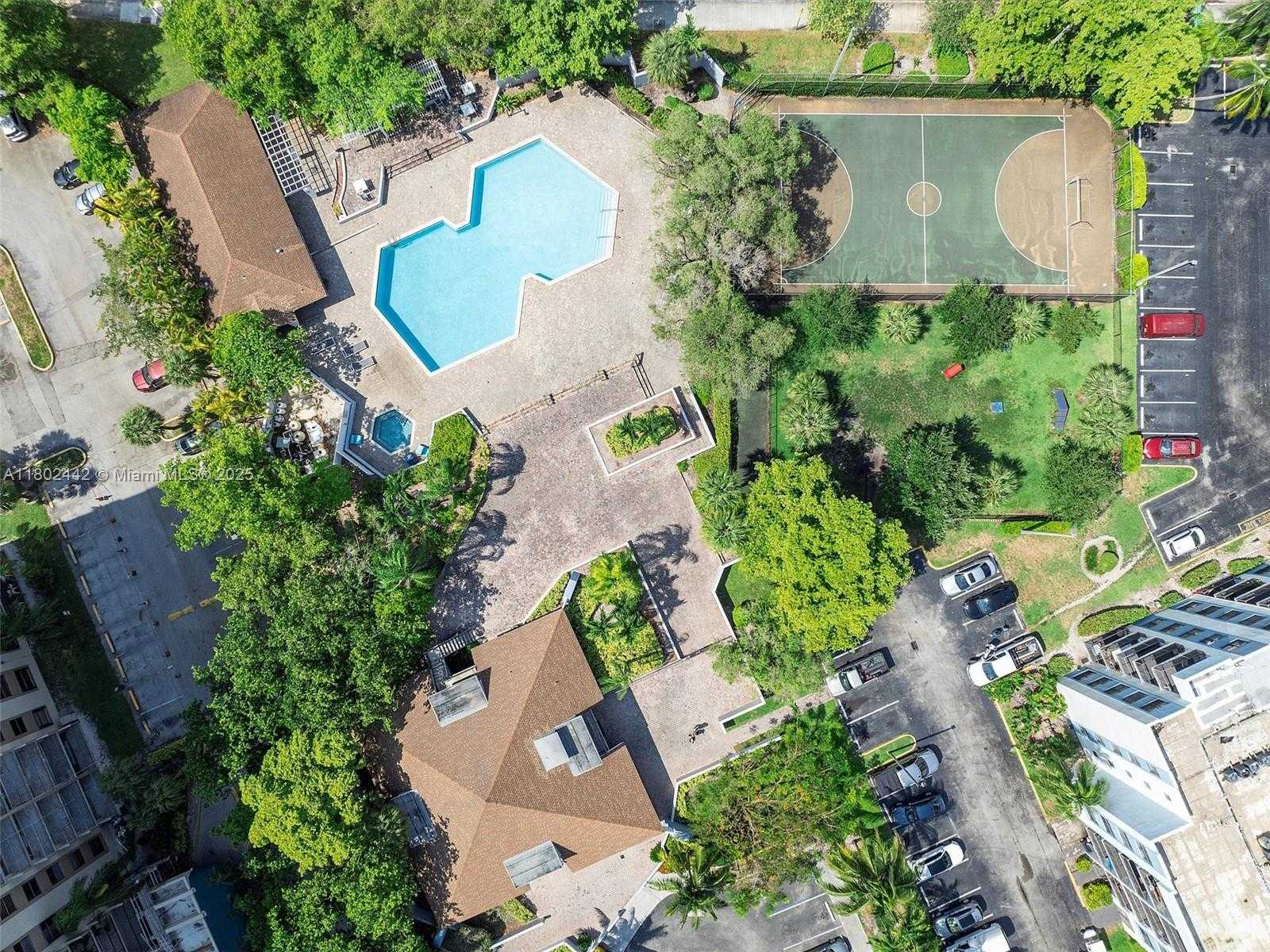 Small Image of 1470 NORTH EAST 123RD ST #A603, North Miami Number 38