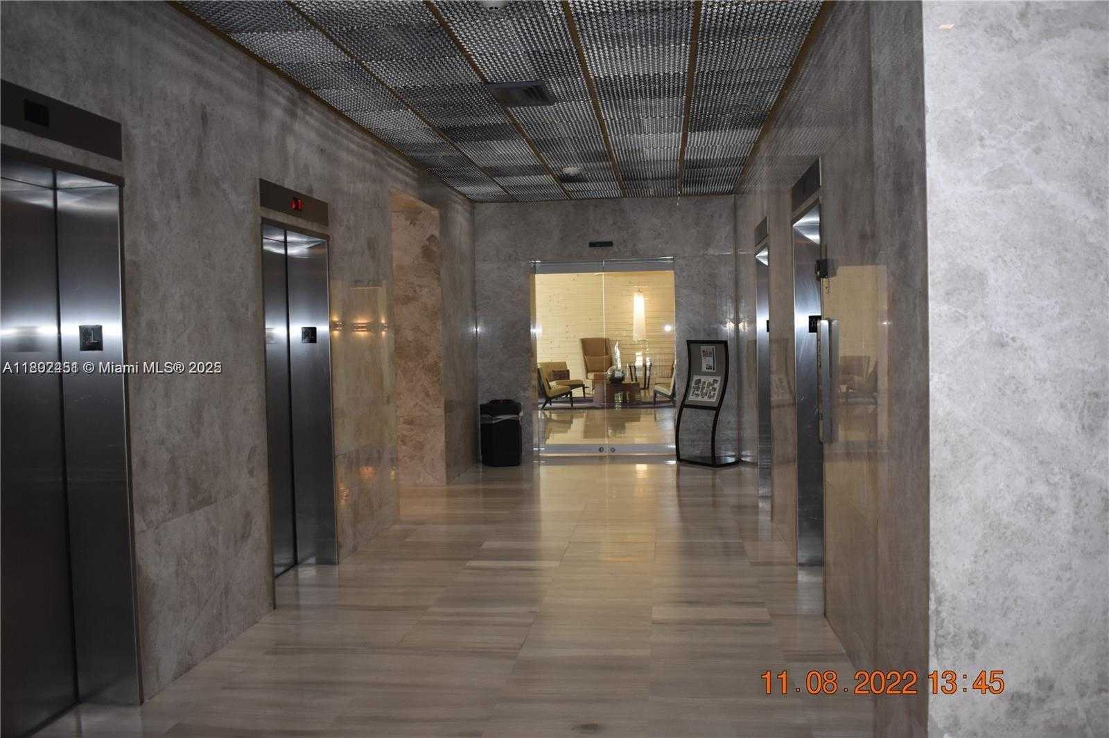 Small Image of 100 BAYVIEW DR #309, Sunny Isles Beach Number 27