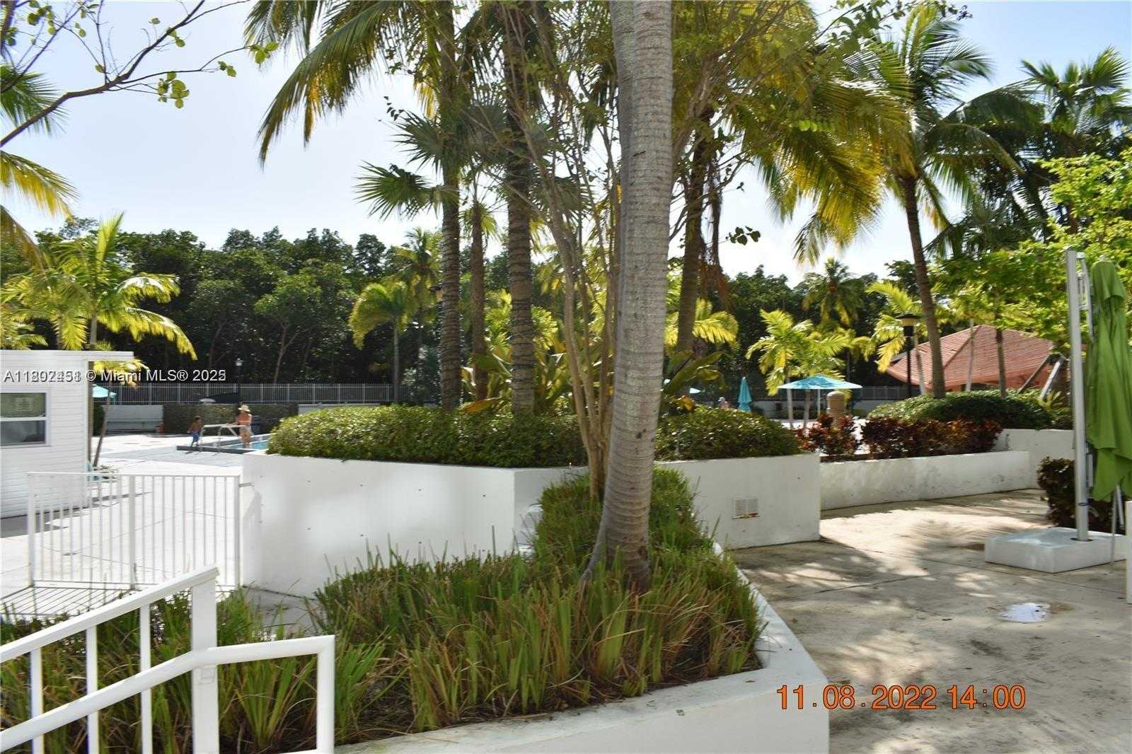Small Image of 100 BAYVIEW DR #309, Sunny Isles Beach Number 40