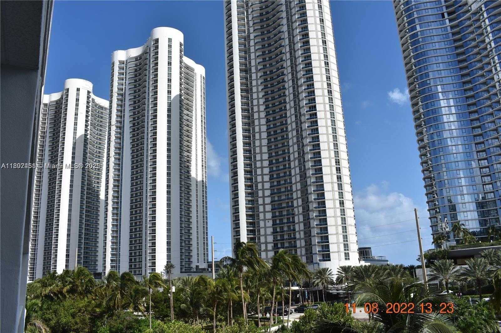 Small Image of 100 BAYVIEW DR #309, Sunny Isles Beach Number 62