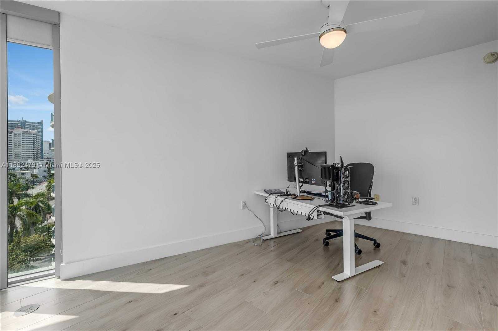 Small Image of 6620 INDIAN CREEK DR #619, Miami Beach Number 25
