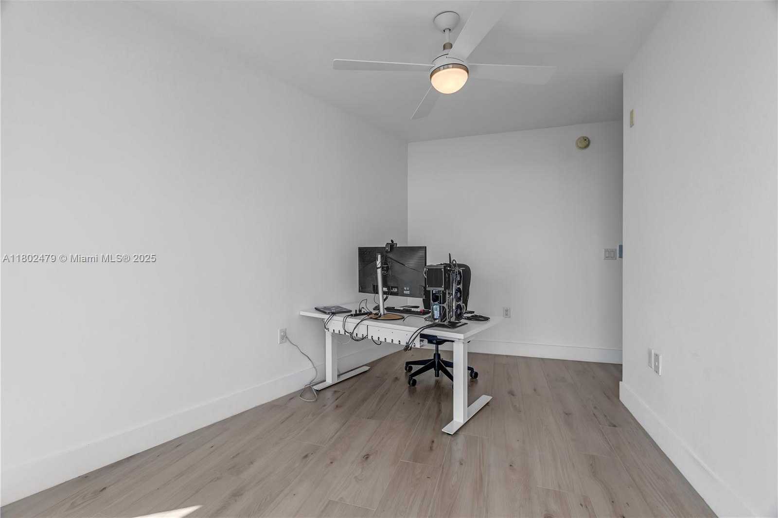 Small Image of 6620 INDIAN CREEK DR #619, Miami Beach Number 27
