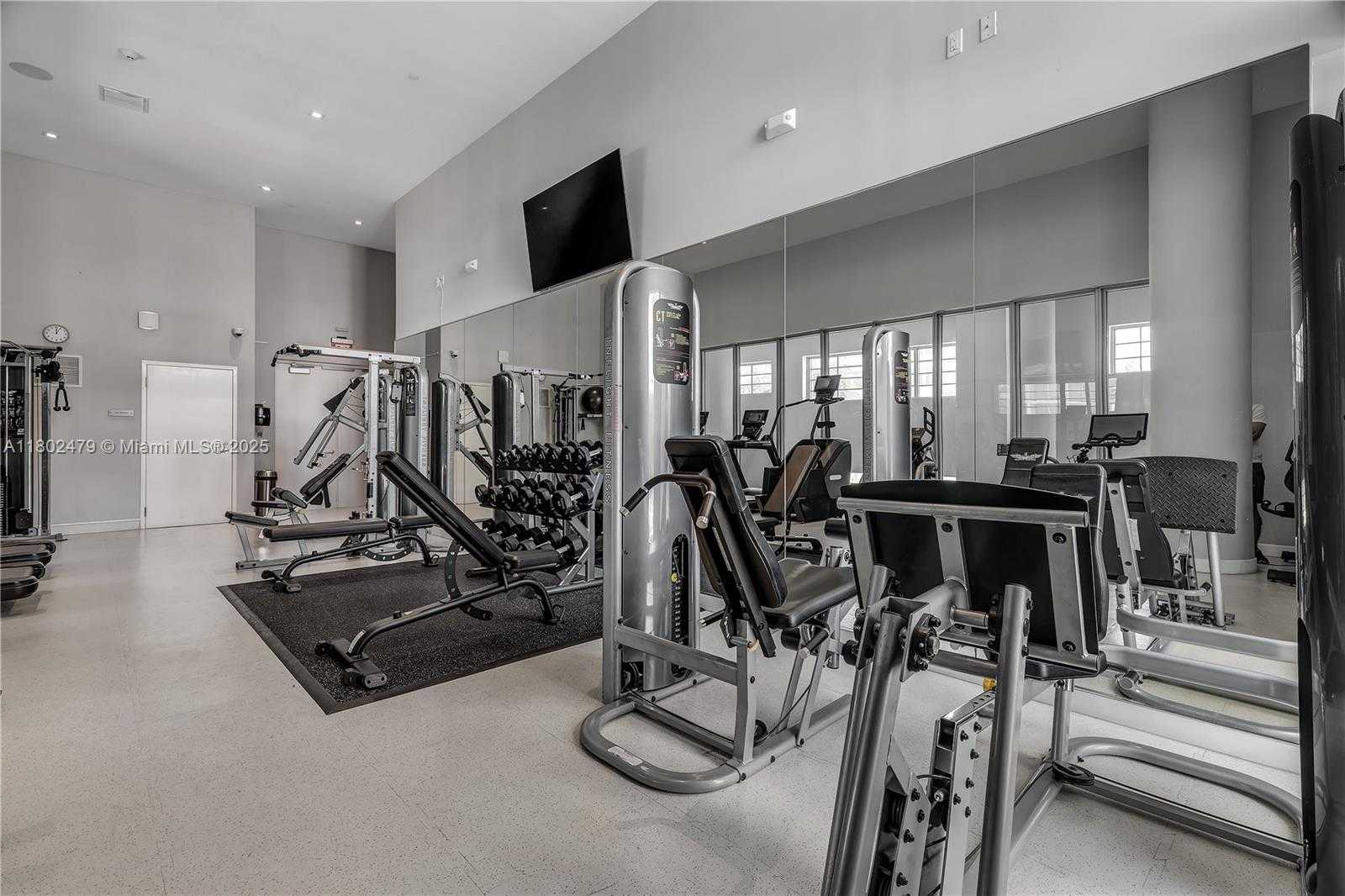 Small Image of 6620 INDIAN CREEK DR #619, Miami Beach Number 38