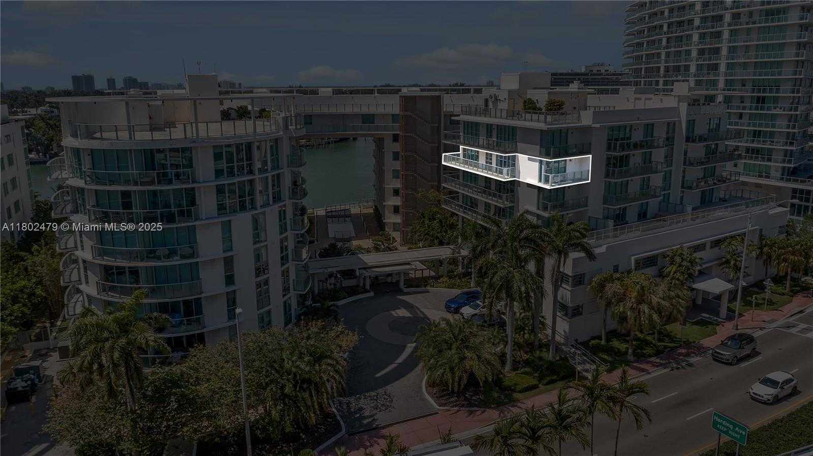 Small Image of 6620 INDIAN CREEK DR #619, Miami Beach Number 4