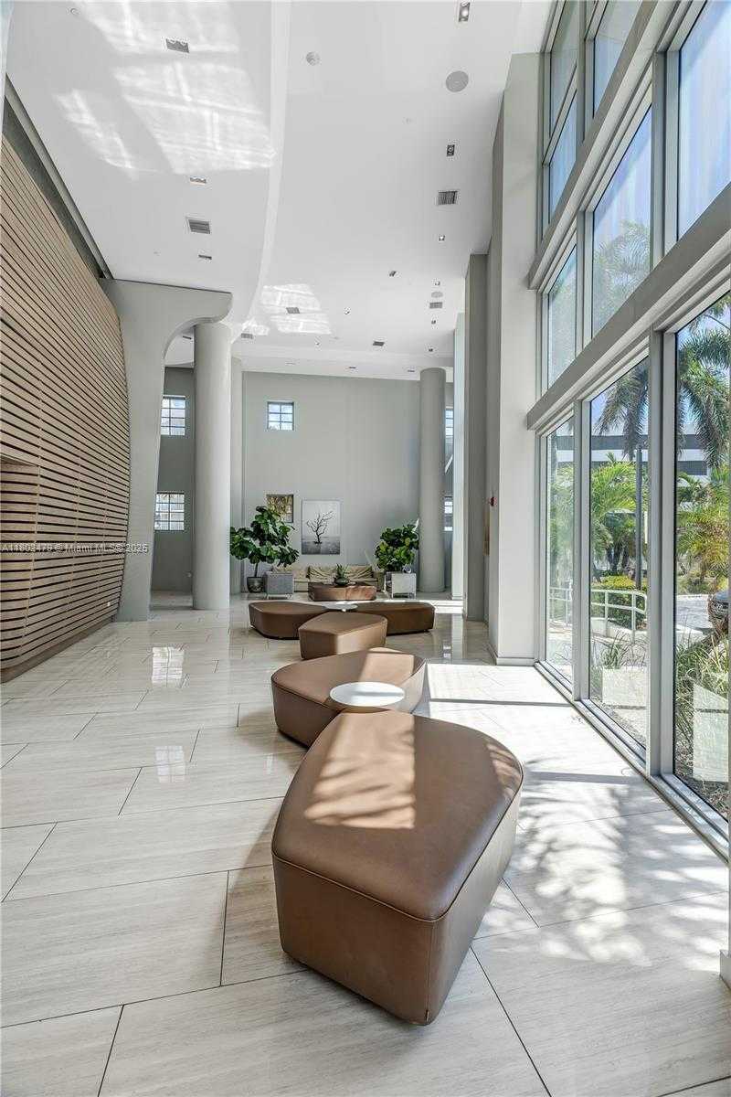 Small Image of 6620 INDIAN CREEK DR #619, Miami Beach Number 47