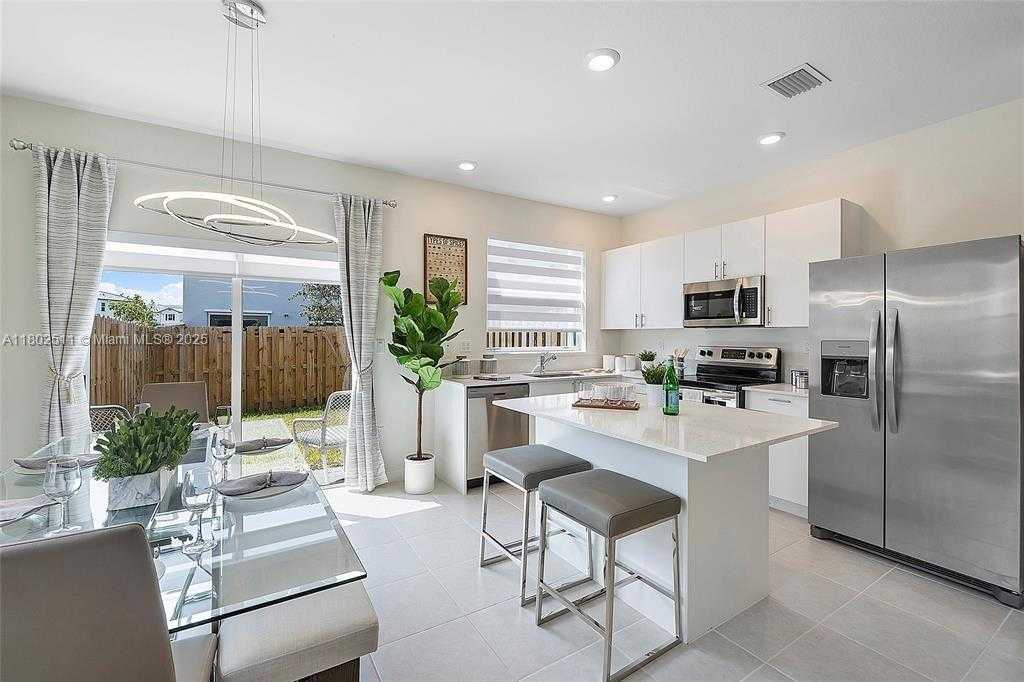 Small Image of 16228 SOUTH WEST 291ST ST, Homestead Number 17