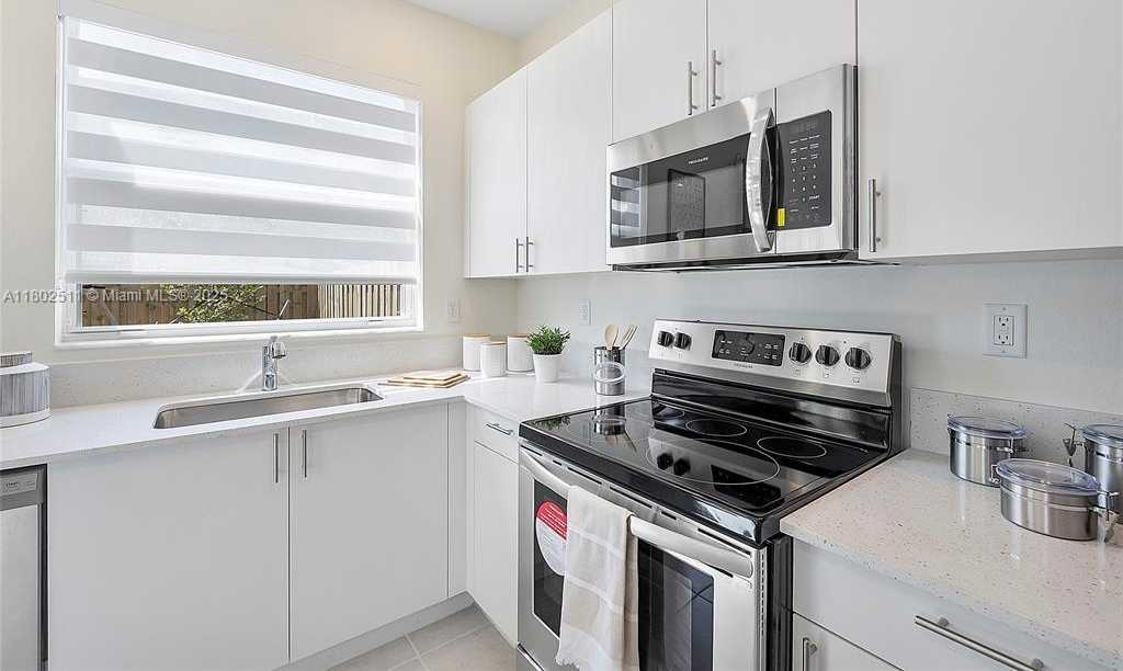 Small Image of 16228 SOUTH WEST 291ST ST, Homestead Number 22