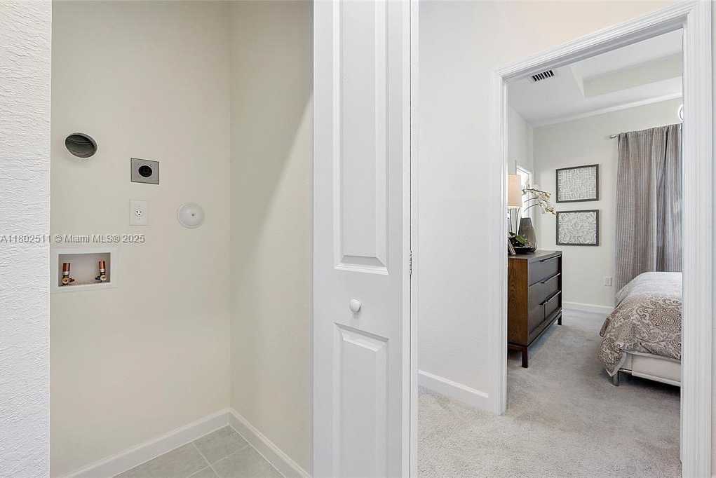 Small Image of 16228 SOUTH WEST 291ST ST, Homestead Number 37