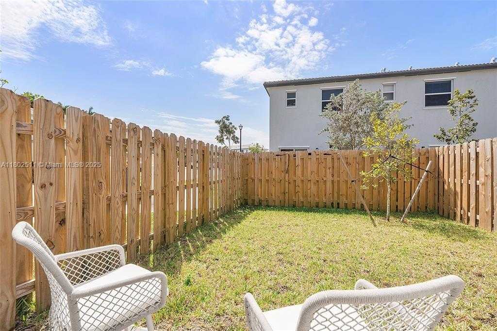 Small Image of 16228 SOUTH WEST 291ST ST, Homestead Number 38