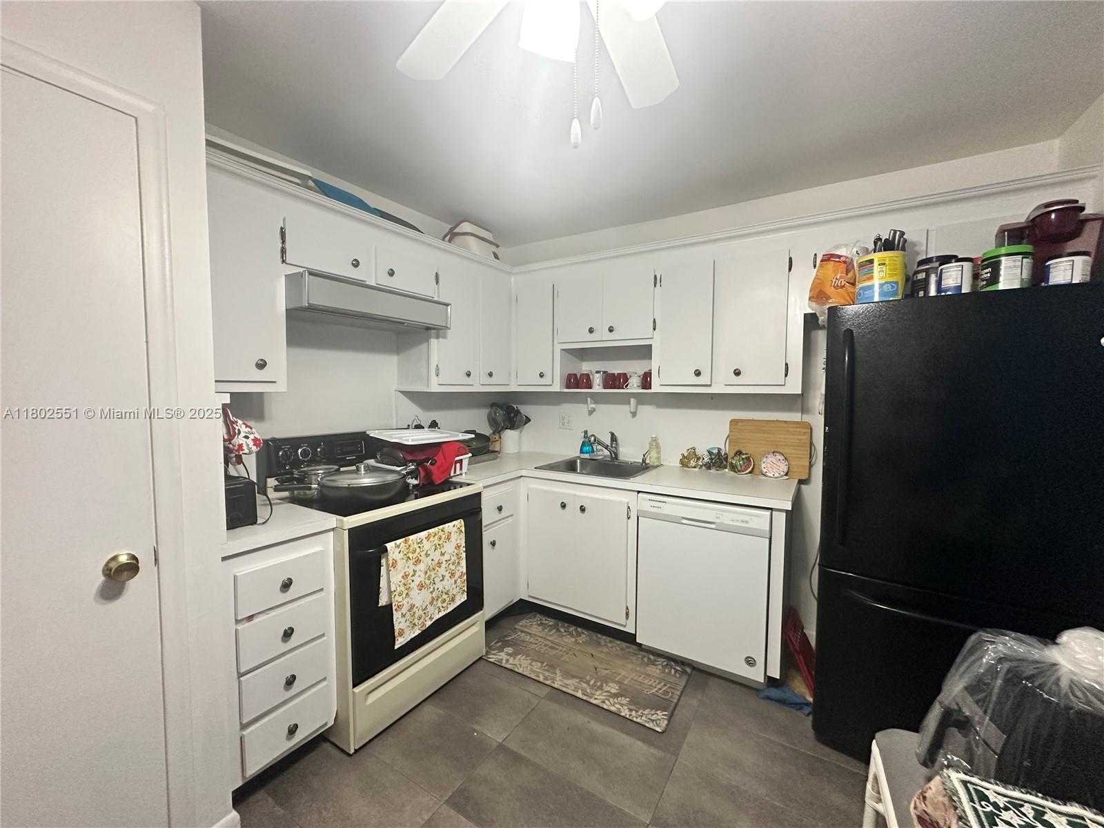 Small Image of 4751 NORTH WEST 21ST ST #210, Lauderhill Number 5