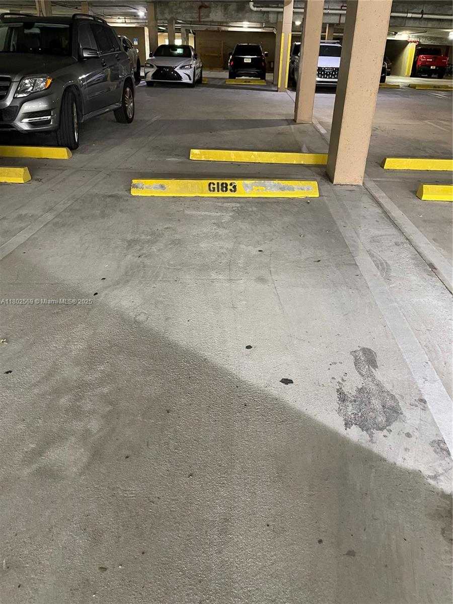 Imagen de Pequeño Objeto