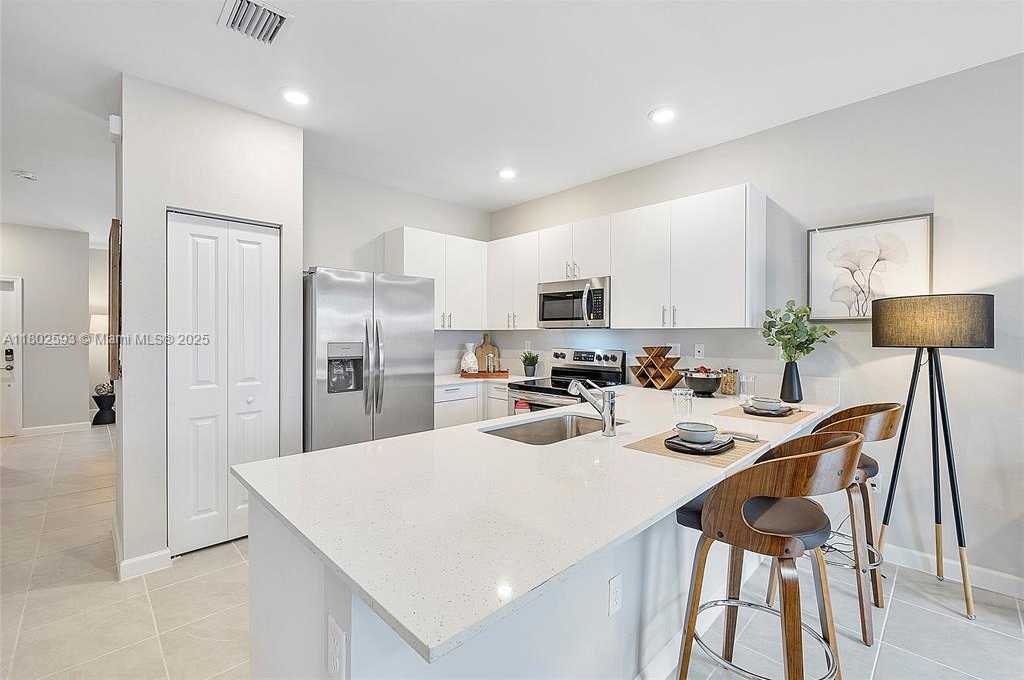 Small Image of 16224 SOUTH WEST 291ST ST, Homestead Number 15