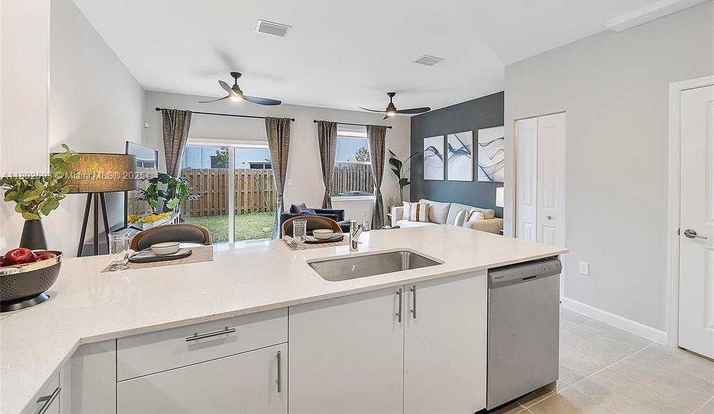 Small Image of 16224 SOUTH WEST 291ST ST, Homestead Number 16