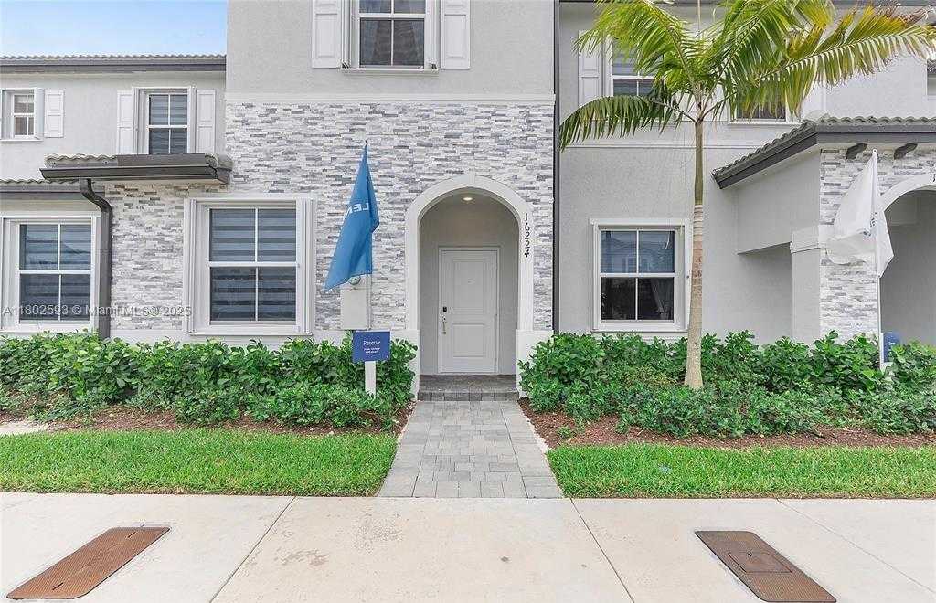 Small Image of 16224 SOUTH WEST 291ST ST, Homestead Number 2