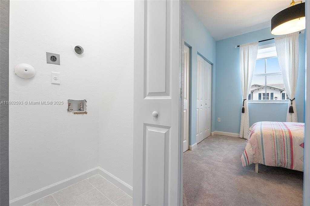 Small Image of 16224 SOUTH WEST 291ST ST, Homestead Number 43