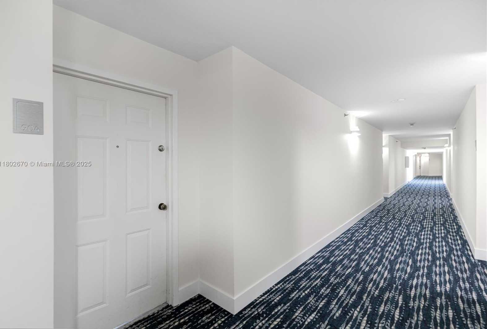 Small Image of 540 BRICKELL KEY DR #904, Miami Number 21