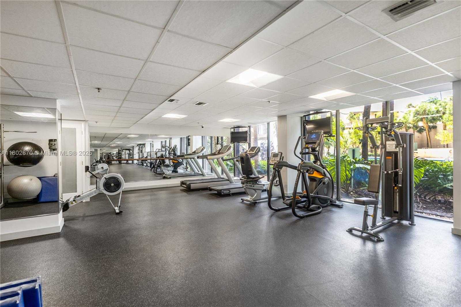 Small Image of 540 BRICKELL KEY DR #904, Miami Number 32