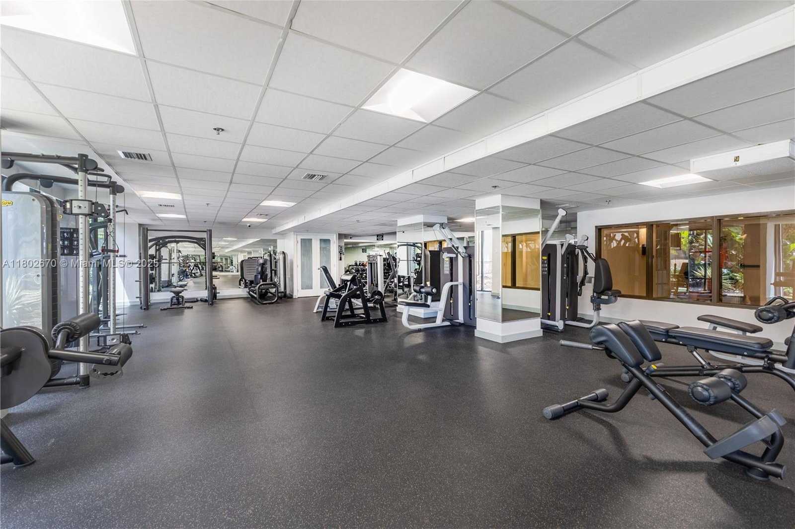 Small Image of 540 BRICKELL KEY DR #904, Miami Number 33