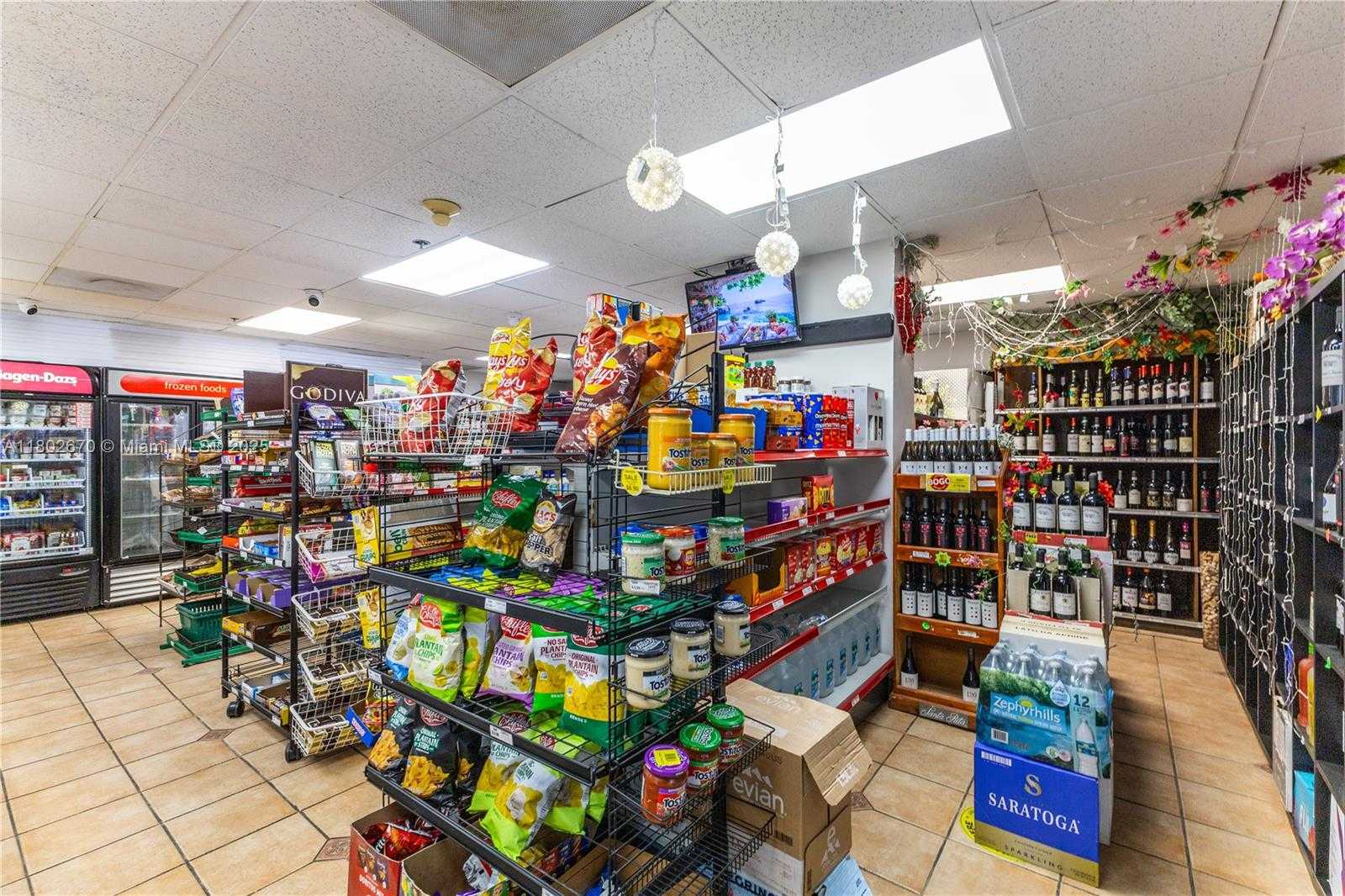 Small Image of 540 BRICKELL KEY DR #904, Miami Number 36