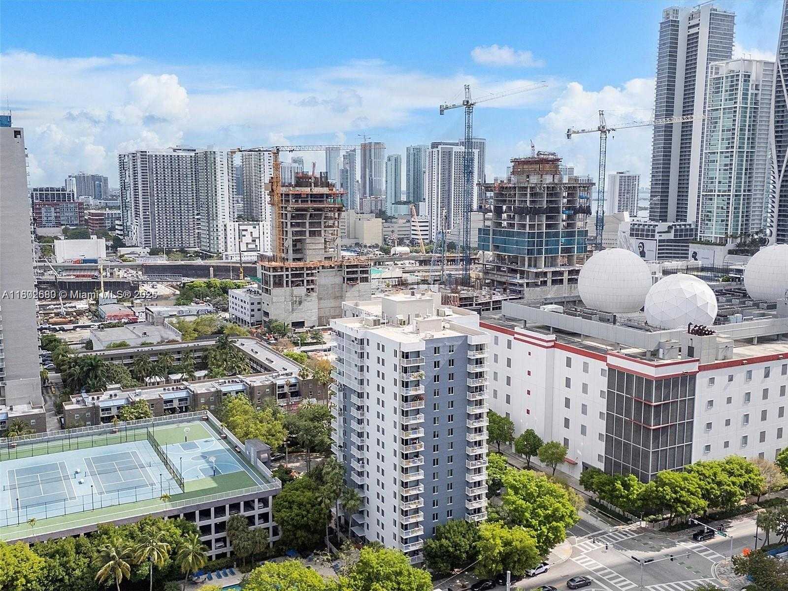 Small Image of 800 NORTH MIAMI AVE #E-1709, Miami Number 23