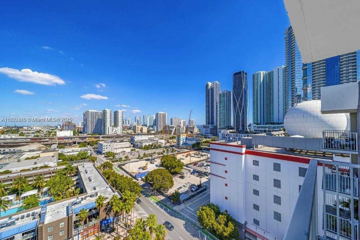 Small Image of 800 NORTH MIAMI AVE #E-1709, Miami Number 3