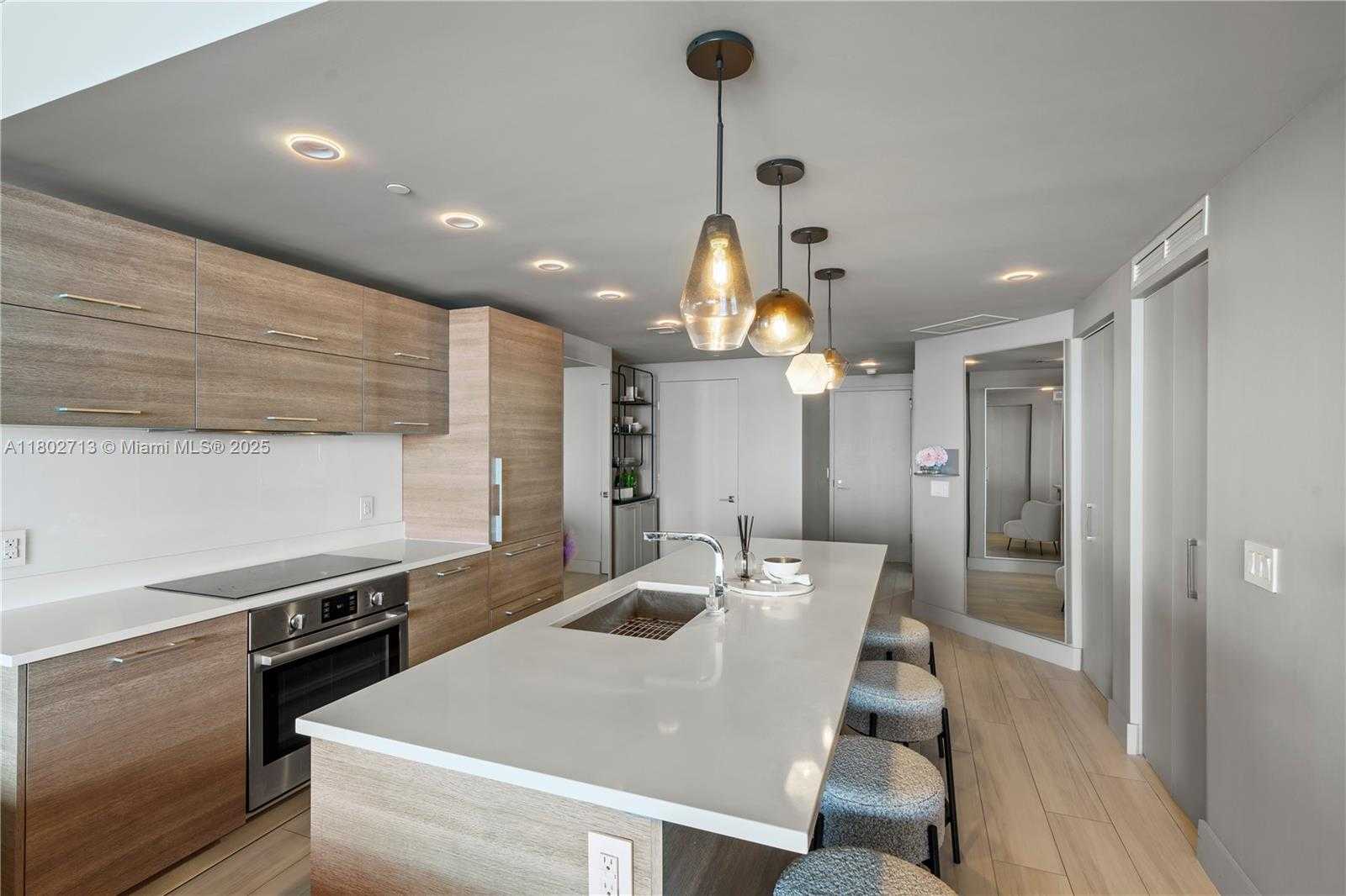 Small Image of 650 NORTH EAST 32ND ST #4405, Miami Number 18
