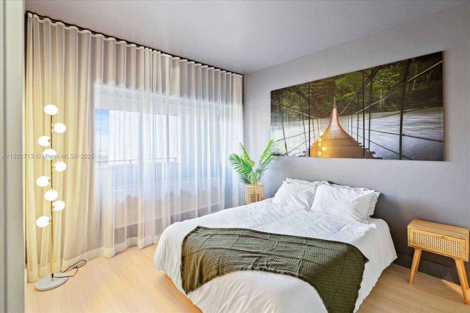 Small Image of 650 NORTH EAST 32ND ST #4405, Miami Number 20