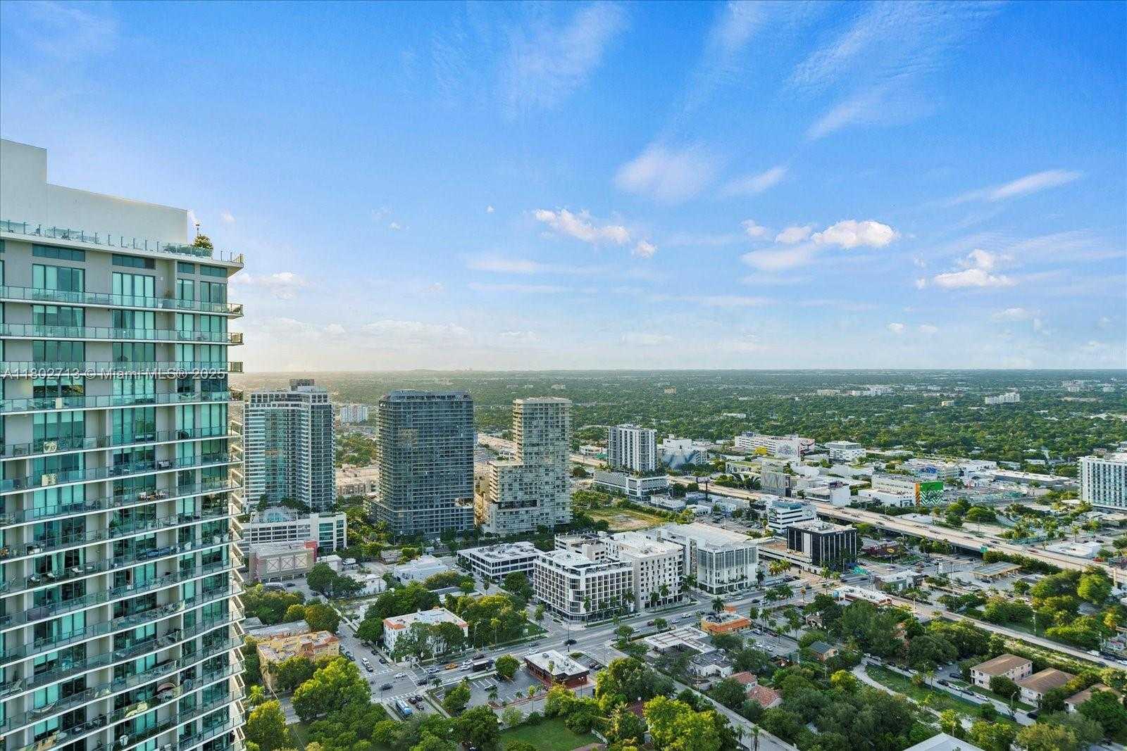 Small Image of 650 NORTH EAST 32ND ST #4405, Miami Number 22