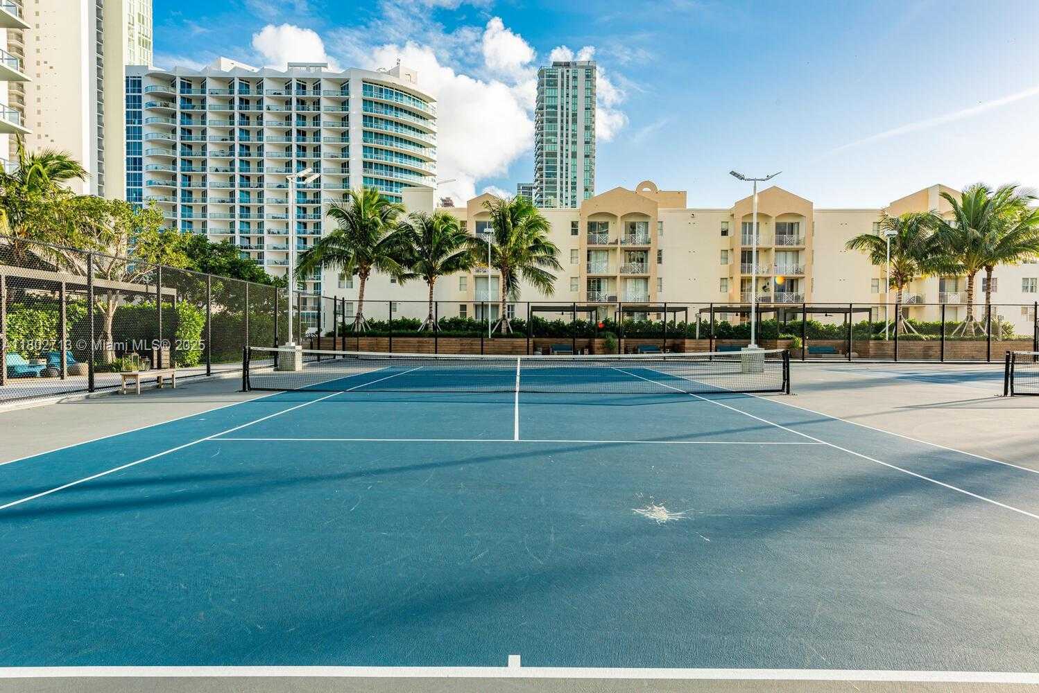 Small Image of 650 NORTH EAST 32ND ST #4405, Miami Number 30