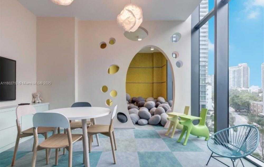 Small Image of 650 NORTH EAST 32ND ST #4405, Miami Number 49