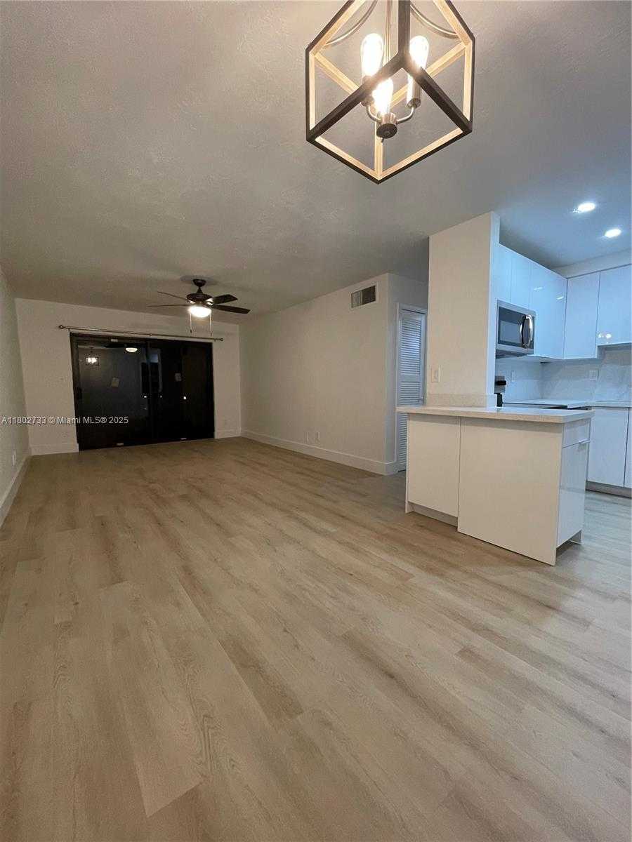 Small Image of 8701 SOUTH WEST 141ST ST #G8, Palmetto Bay Number 12