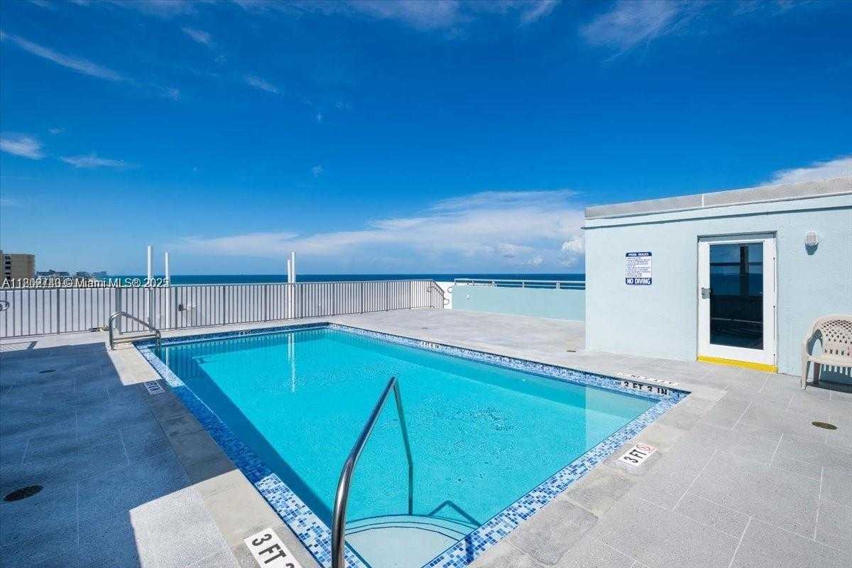 Small Image of 400 NORTH SURF RD #506, Hollywood Number 16