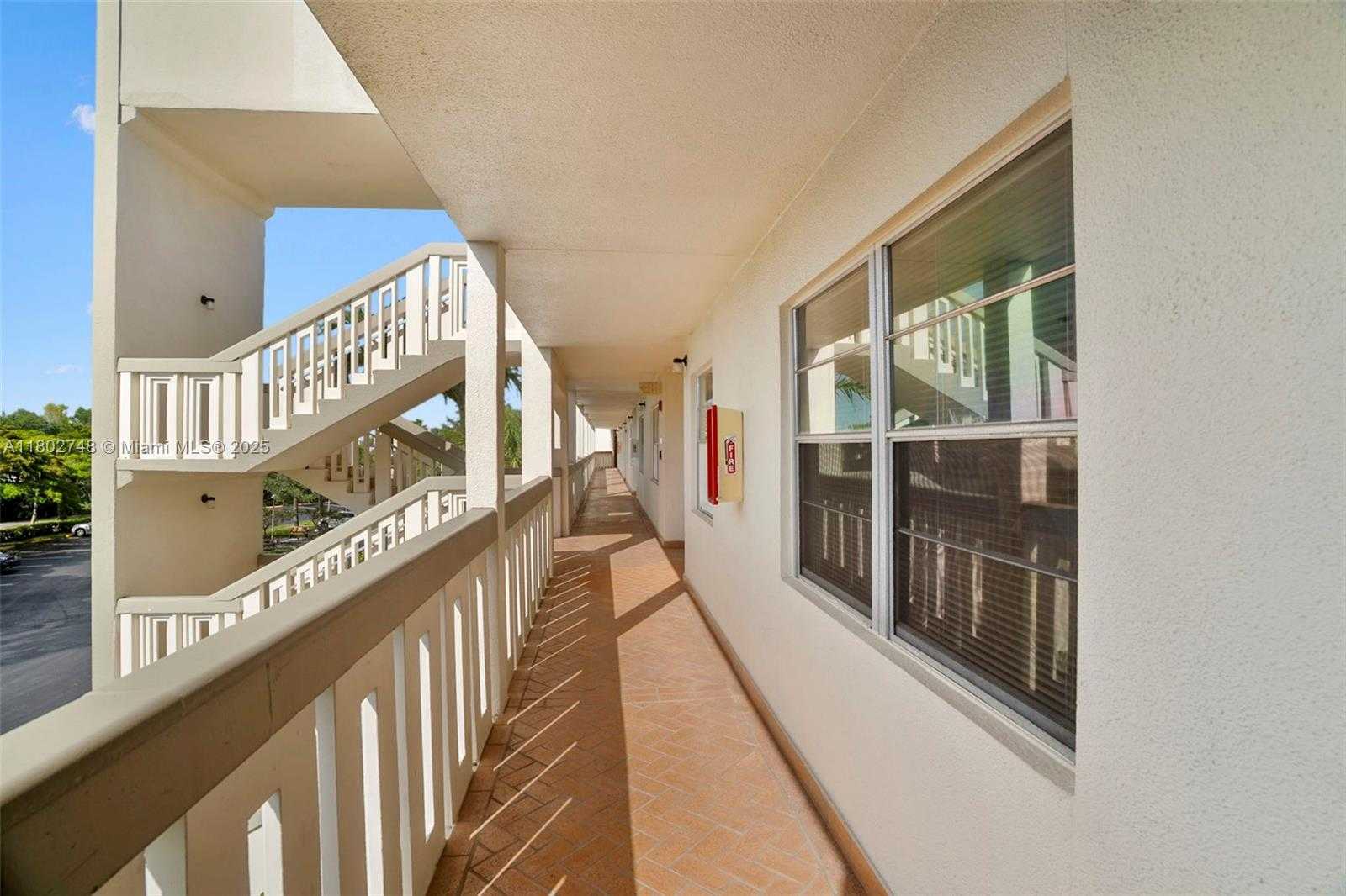 Small Image of 1801 ELEUTHERA PT #K3, Coconut Creek Number 32