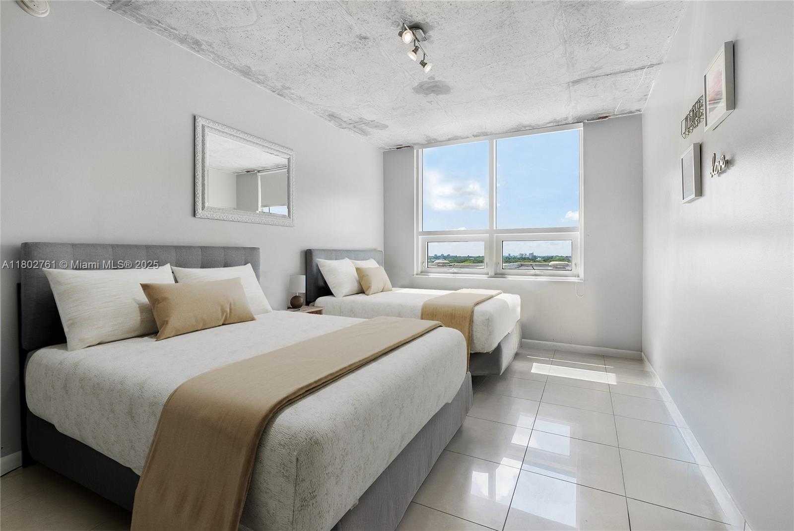 Small Image of 3250 NORTH EAST 1ST AVE #706, Miami Number 6
