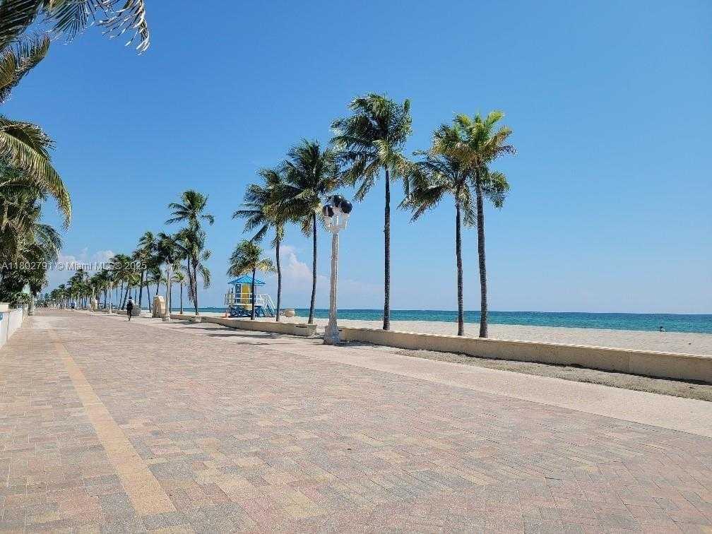 Small Image of 1500 SOUTH OCEAN DR #12H, Hollywood Number 30