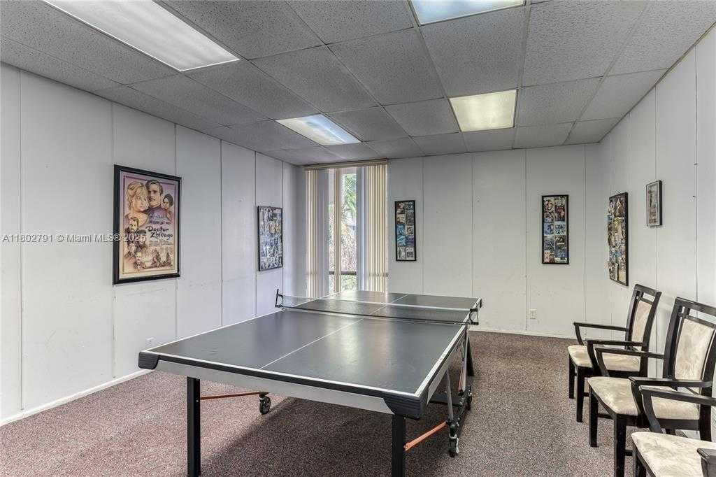 Small Image of 1500 SOUTH OCEAN DR #12H, Hollywood Number 33